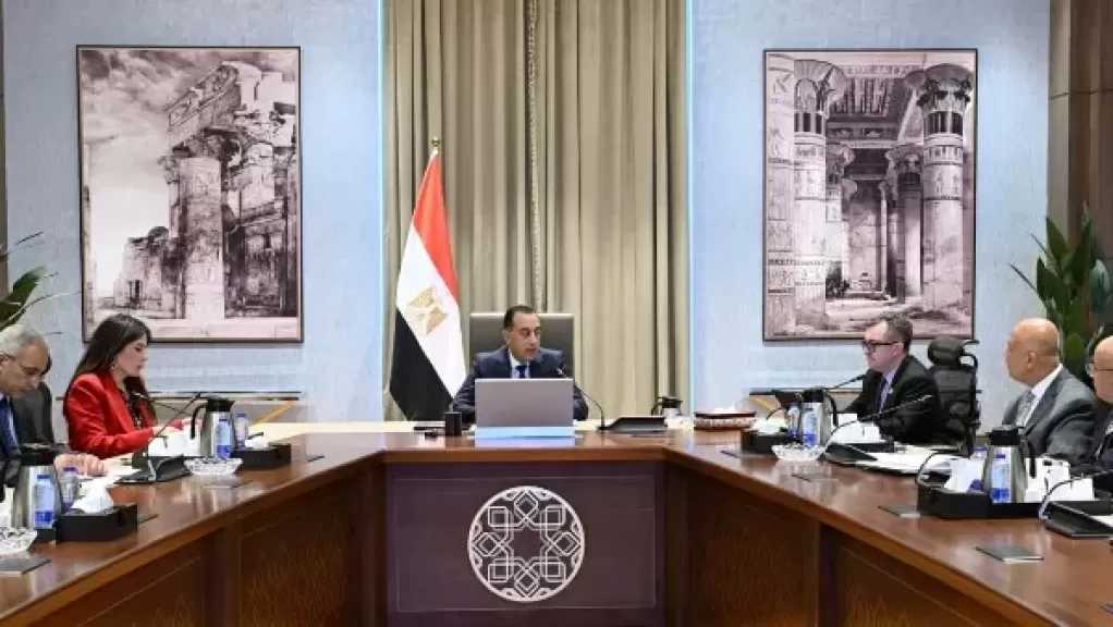 «مدبولي»: التوسع في تحلية مياه البحر «أولوية استراتيجية» لتأمين احتياجات مصر المائية
