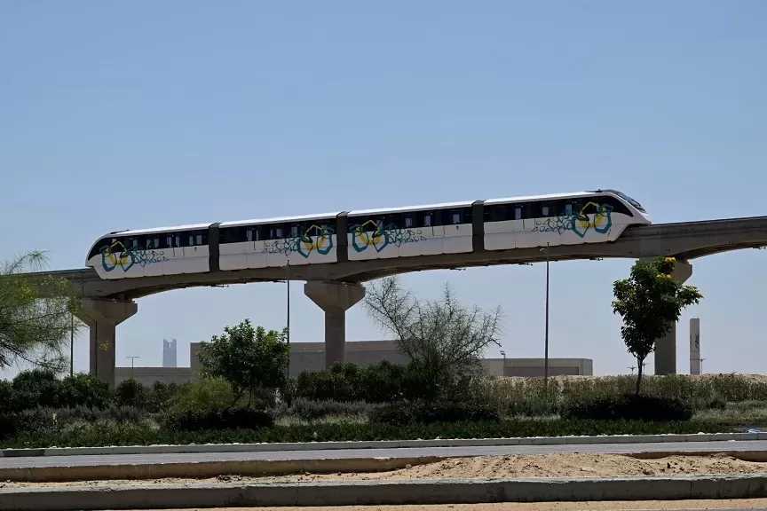 النقل تنشر خريطة الربط بين مونوريل شرق النيل والمترو والأتوبيس الترددي والقطار الكهربائي الخفيف