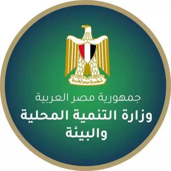 د.منال عوض توجه فرع جهاز شئون البيئة بأسوان بسرعة سحب عينات من المياه بمنطقة الغرق وإجراء التحاليل المعملية