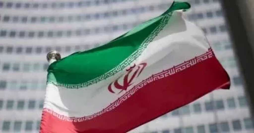 القيادة المركزية الأمريكية: قواتنا تشن ضربات إضافية على إيران
