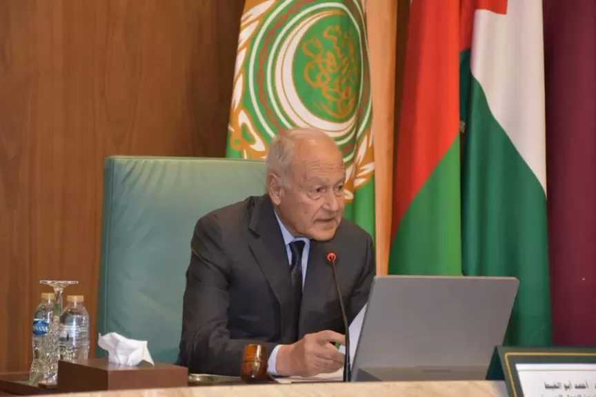 أبو الغيط يدين استمرار الاعتداءات الإيرانية الغاشمة على البحرين والكويت