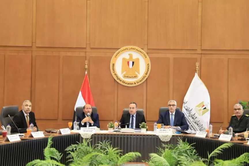 وزير التعليم العالي: تكثيف إطلاق القوافل الجامعية التنموية الشاملة على مستوى الجمهورية