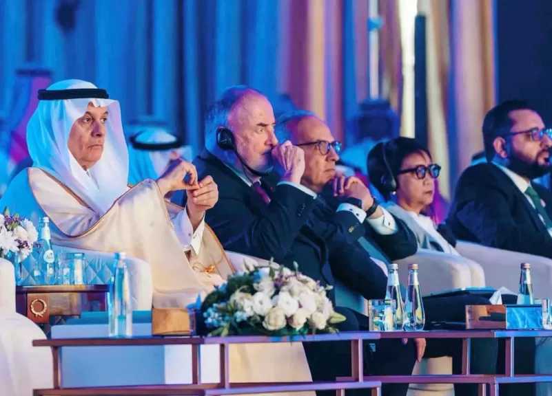 وزير الموارد المائية والري يصل إلى جدة للمشاركة في أعمال أسبوع المياه السعودي