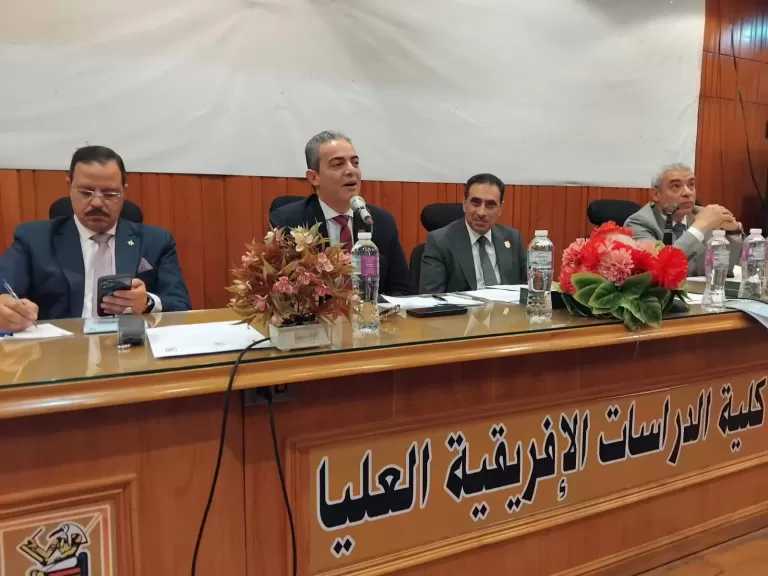 نقيب الإعلاميين من جامعة القاهرة: الجمهورية الجديدة أعادت مصر إلى قلب إفريقيا