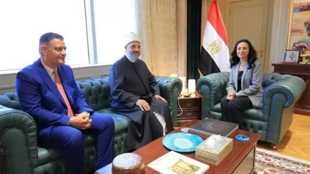 وزيرة التضامن الاجتماعي تلتقي رئيس اللجنة الدينية بمجلس النواب