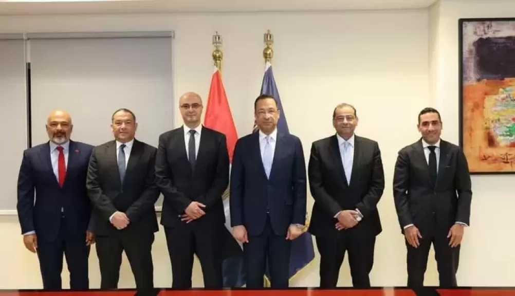 وزير الاتصالات يشهد إطلاق خدمتي ”اطمن” و”اطمن على الآخر” لتوفير بيئة إنترنت آمنة للأطفال على الهاتف المحمول