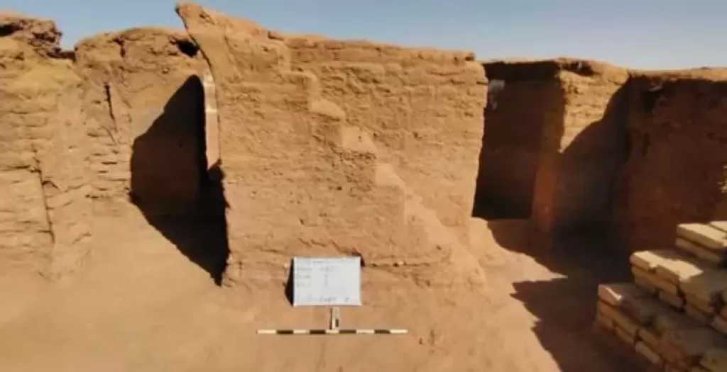 الكشف عن مدينة سكنية متكاملة تعود للعصر البيزنطي بواحة الداخلة