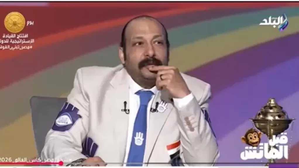 محمد ثروت لـ مصطفى شوبير: يا فرحة أبوك بيك يا سبايدر شو