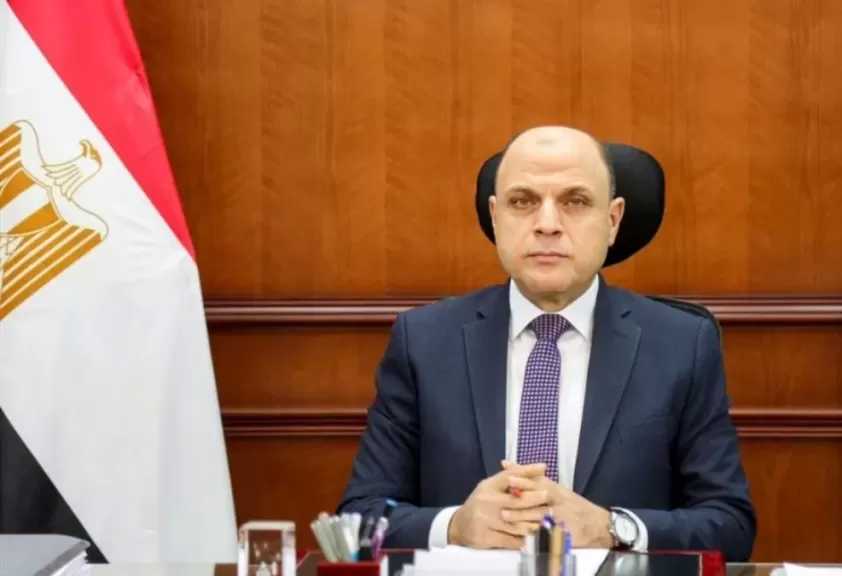 محافظ الغربية يعتمد تنسيق القبول بالصف الأول الثانوي العام بحد أدنى 234 درجة
