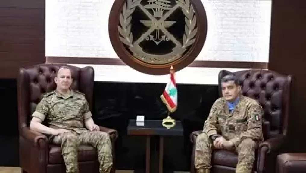 قائدا الجيش اللبناني واليونيفيل يبحثان آخر المستجدات في الجنوب