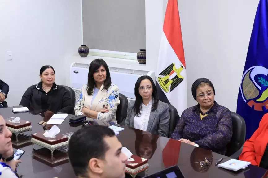 نائبة وزيرة التضامن الاجتماعي تتفقد مركز تنمية الأسرة والطفل بقرية دمسنا بالبحيرة