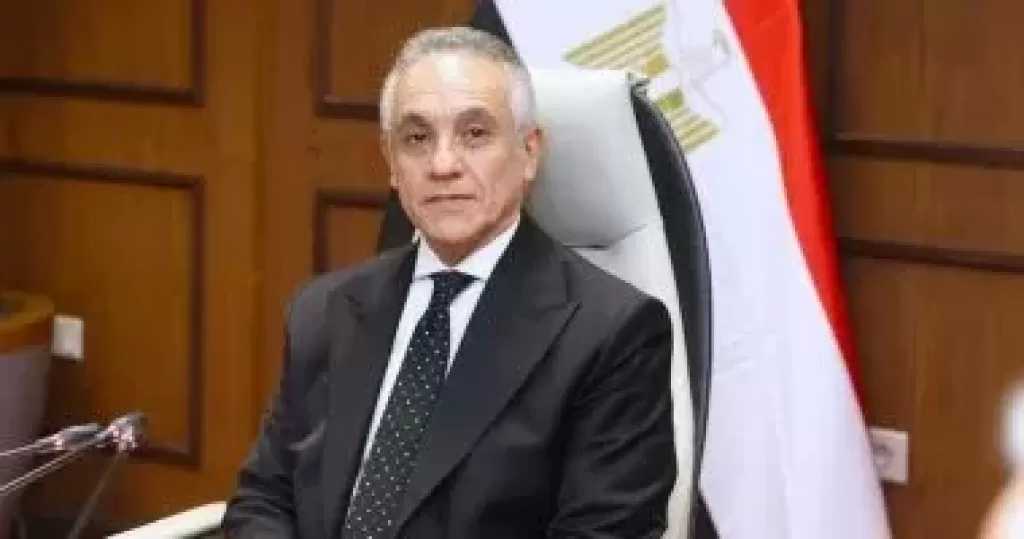 وزير العدل يدشن منظومة الشباك الواحد في قرى حياة كريمة