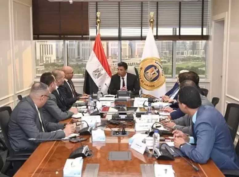 وزير الصناعة: الصناعات الكهربائية والهندسية أولوية في استراتيجية الصناعة المصرية 2030
