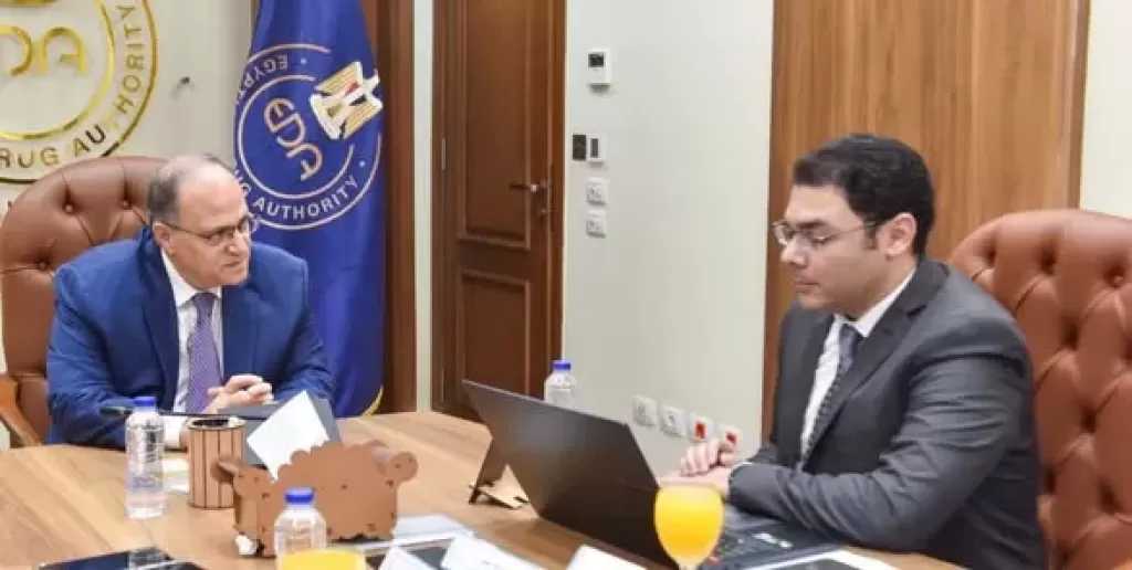 رئيس هيئة الدواء المصرية يبحث مع ممثلي شركة كاثترونيكس تعزيز التعاون في مجال المستلزمات الطبية والتكنولوجيا الطبية المتقدمة