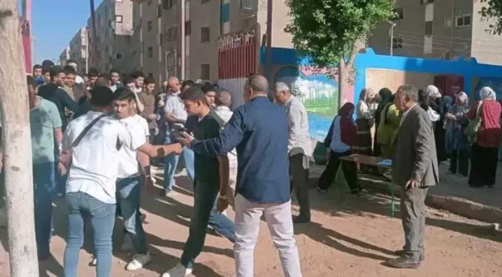 بدء امتحاني التاريخ والفيزياء للثانوية العامة