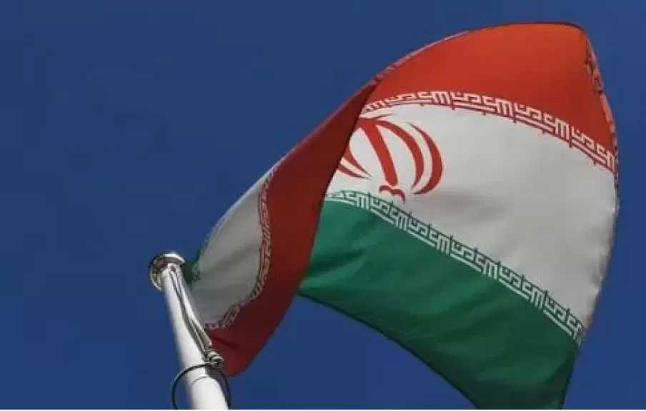 إيران تستدعي السفير البريطاني