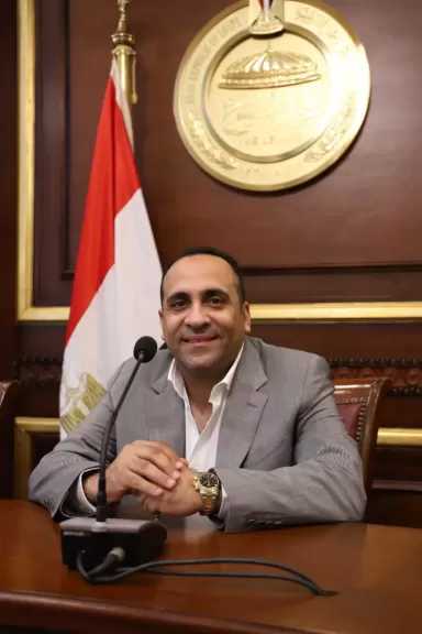 نادر نسيم: تصريحات الرئيس السيسي تؤكد قدرة الدولة المصرية على إدارة الأزمات بكفاءة ورؤية استباقية
