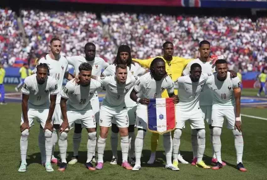فرنسا تفوز على المغرب بثنائية وتتأهل إلى نصف نهائي المونديال
