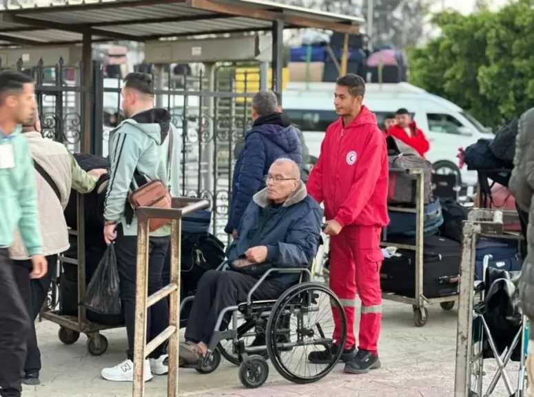 معبر رفح البري يستقبل دفعة جديدة من العائدين الفلسطينيين