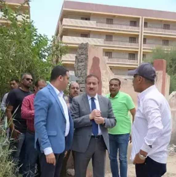 محافظ بورسعيد يوجه بتحويل الأصول غير المستغلة إلى مشروعات تخدم المواطنين