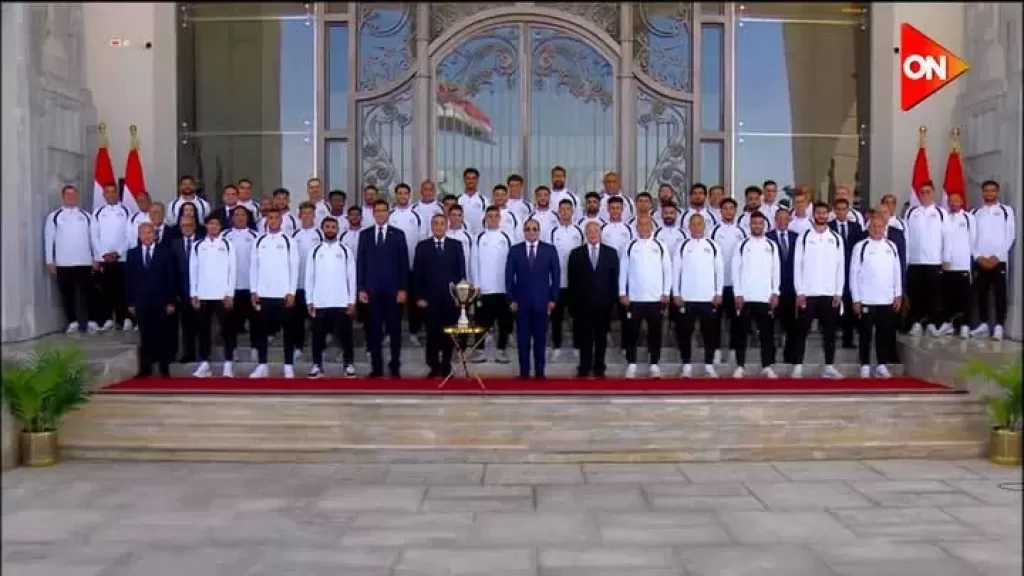 محمود مرجان لـ لاعبي منتخب مصر: كسبتم احترام العالم.. ولقاء الرئيس السيسي يؤكد تقدير الدولة للإنجازات الوطنية المشرفة