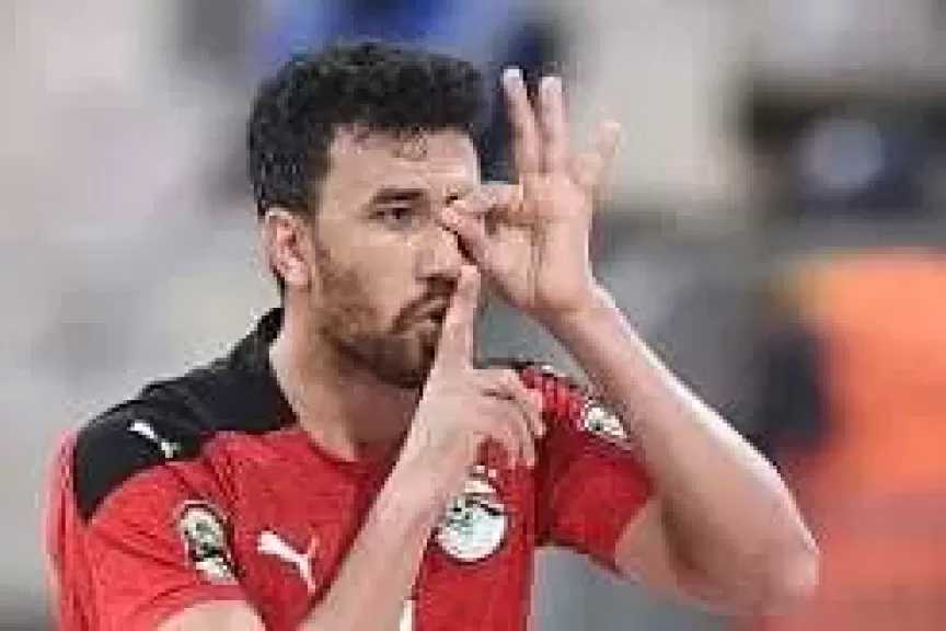 تطورات انتقال تريزيجيه من الأهلى للرياض السعودى