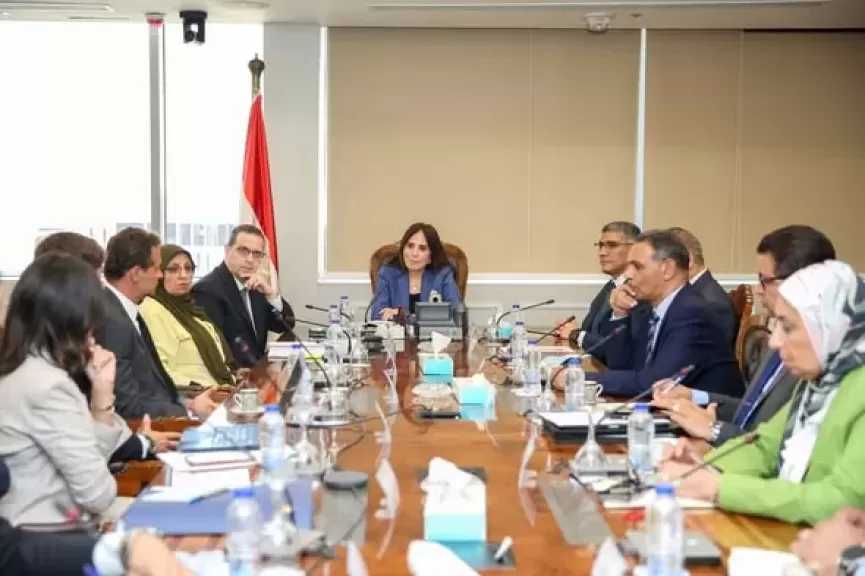 وزيرة الإسكان تلتقي مسئولي ”مصر إيطاليا” للتطوير العقاري لبحث الفرص الاستثمارية بالمدن الجديدة