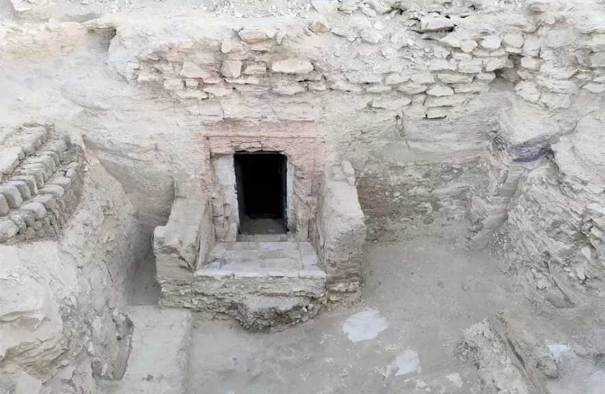 اكتشاف أثري يعزز فهم تاريخ الدولة الحديثة.. والعثور على مقبرة جديدة بالأقصر.. صور