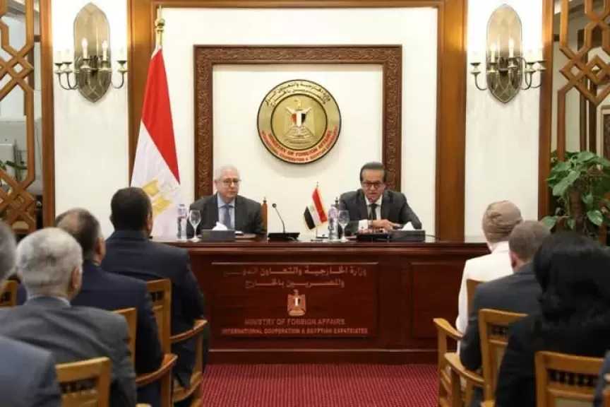وزير الصحة يستعرض إنجازات المنظومة الصحية أمام السفراء المرشحين لتعزيز الصورة الدولية لمصر