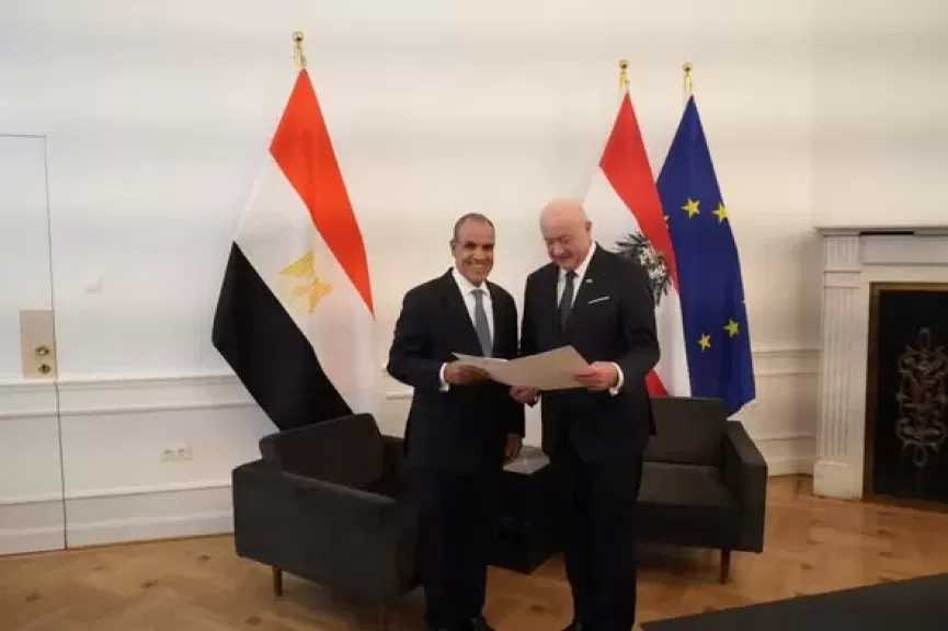 وزير الخارجية يلتقي مع المستشار الفيدرالي النمساوي ويسلم رسالة خطية من فخامة رئيس الجمهورية