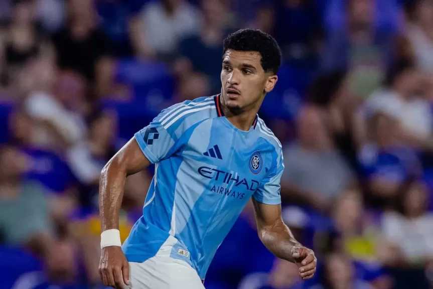 دوري أبطال أوروبا يؤجل انتقال منصف بقرار إلى الأهلي