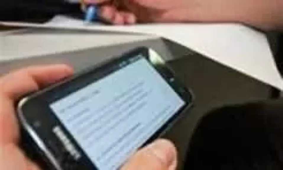 ضبط الطالب المتورط في تصوير ونشر أسئلة امتحان الإحصاء للثانوية العامة