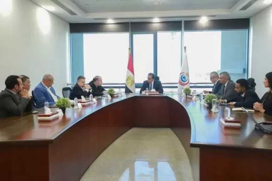 وزير الصحة يبحث مع مجموعة «إنفينشور» تنفيذ مدينتين طبيتين بالعاصمة الجديدة والعلمين