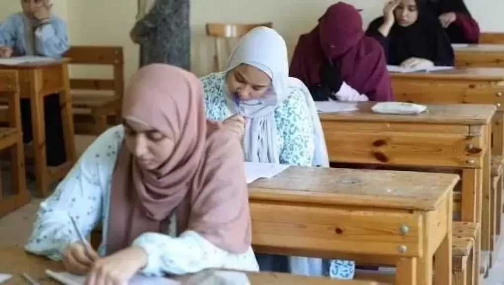 انطلاق امتحانات الدور الثاني لصفوف النقل بجميع المراحل بالمعاهد الأزهرية غدا