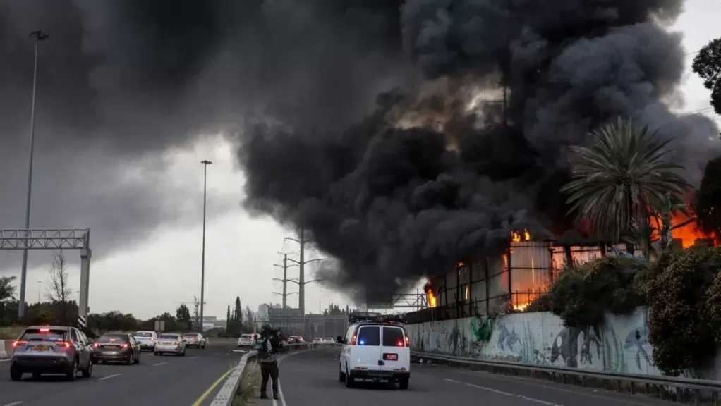 البحرين والكويت تواجهان نيرانا جديدة قادمة من إيران