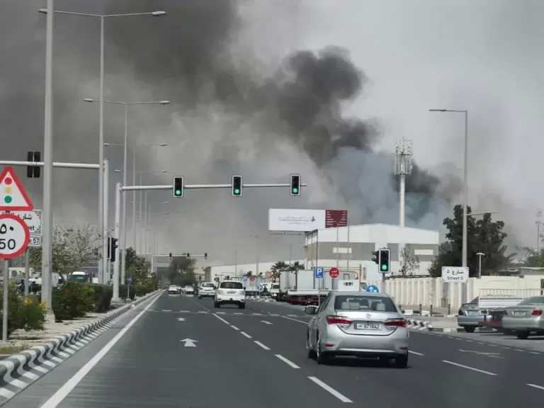 قطر تحذر المقيمين من صواريخ قادمة من إيران