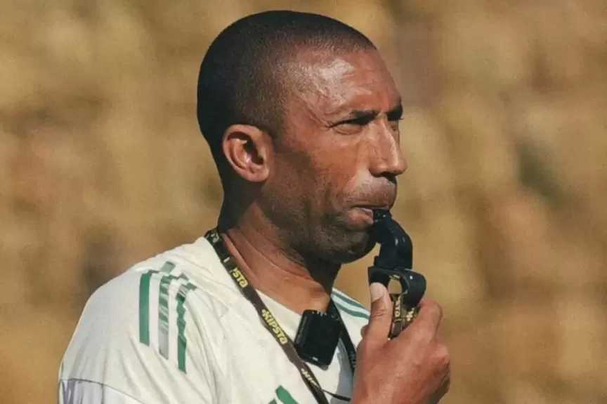 أورلاندو بايرتس ينفي اقتراب مدربه وادو من تدريب الزمالك