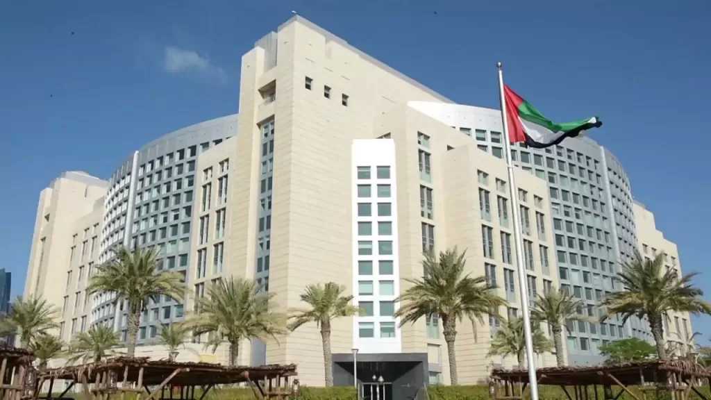 الإمارات تدين تجدد الهجوم الإيراني على البحرين والكويت وقطر والأردن