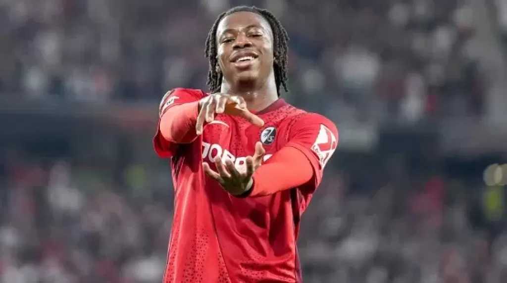 أستون فيلا يعلن ضم يوهان مانزامبي في صفقة قياسية للاعب سويسري