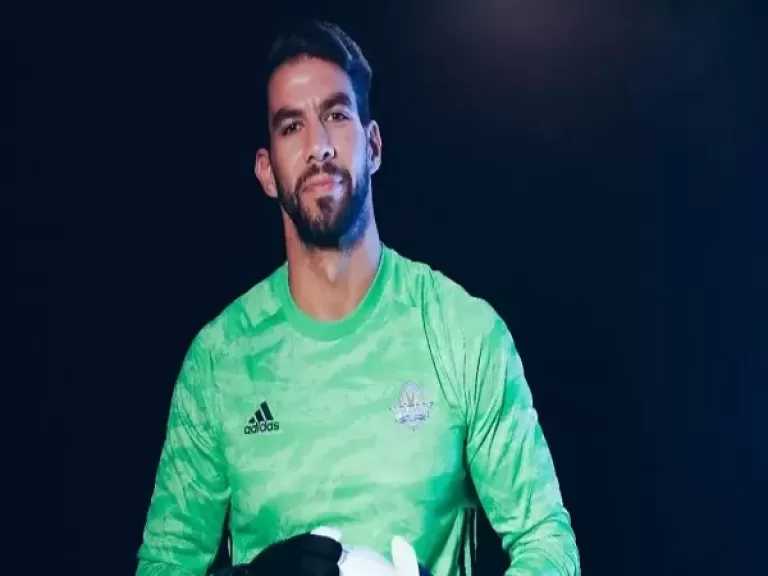 شريف إكرامي: قلة الشغف وراء اعتزالي.. ولا يوجد في مصر حاجة تشبه الأهلي
