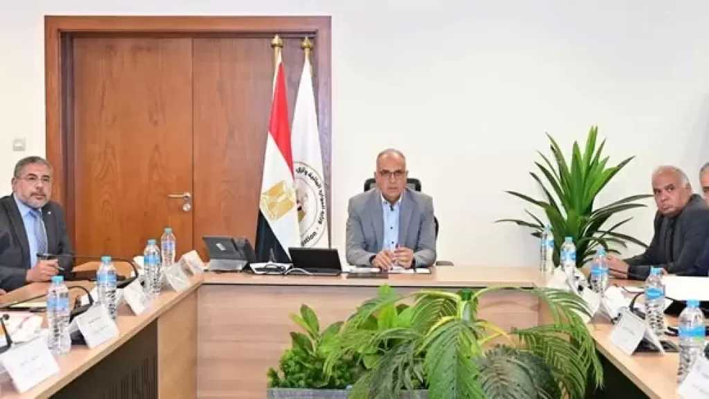 وزير الري يتابع موقف إيراد نهر النيل والموقف المائي خلال فترة أقصى الاحتياجات المائية
