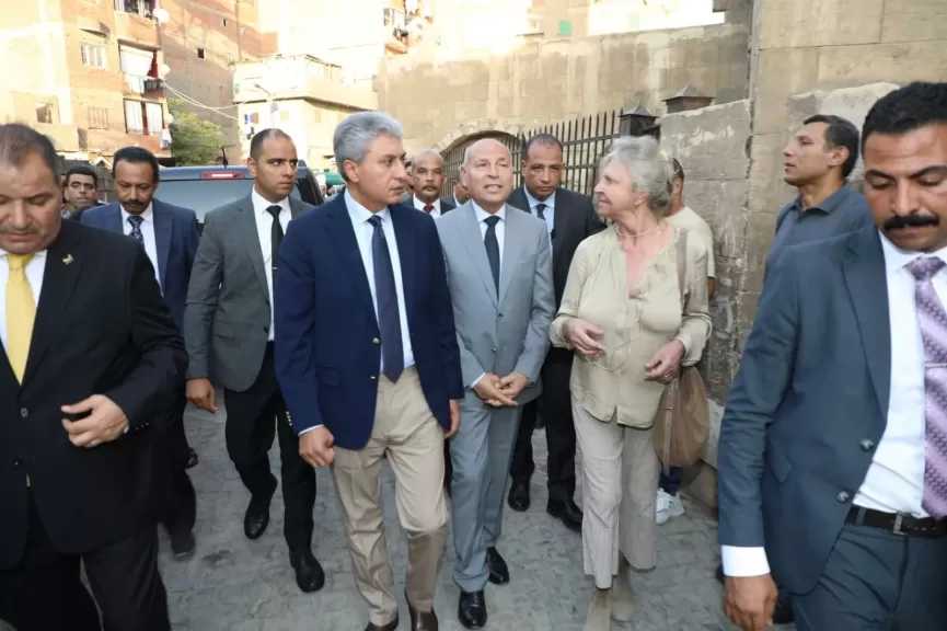 ​محافظ القاهرة ووزير السياحة يفتتحان قبة السلطان الأشرف قايتباي بالجمالية.. صور