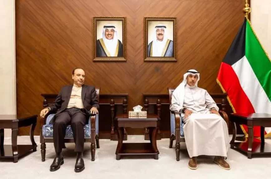 الخارجية الكويتية تستدعي السفير الإيراني بعد هجوم على ناقلة نفطية