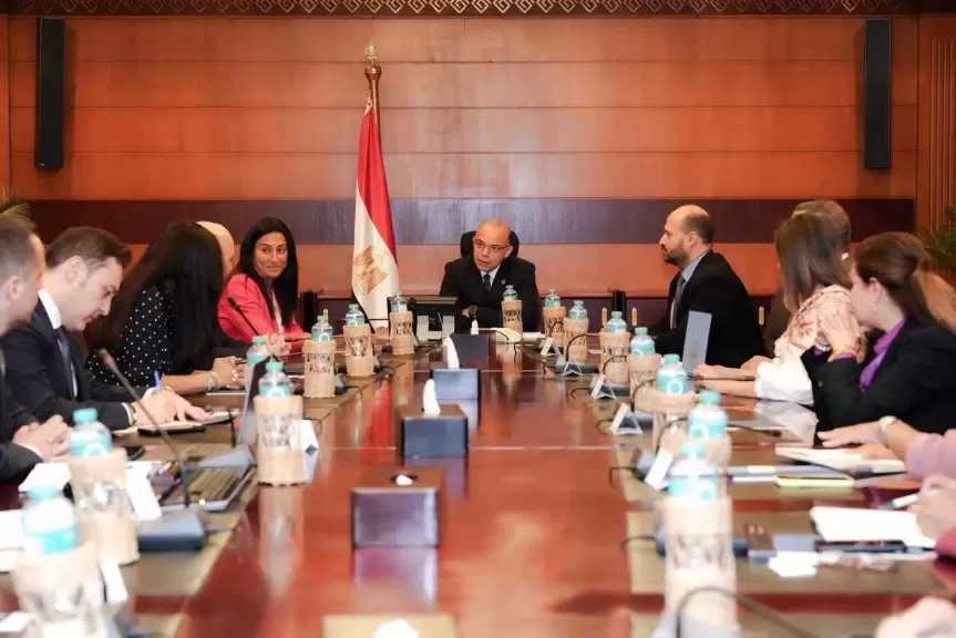 وزير الاستثمار: الدولة حريصة على جذب الاستثمارات النوعية في قطاع الرعاية الصحية