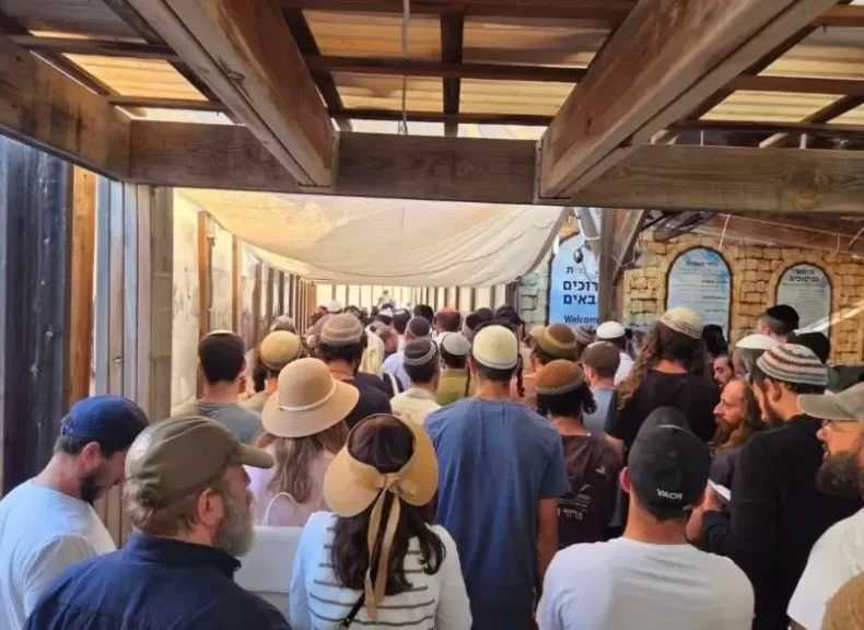 الكويت تدين قيام حشود من المستوطنين باقتحام المسجد الأقصى