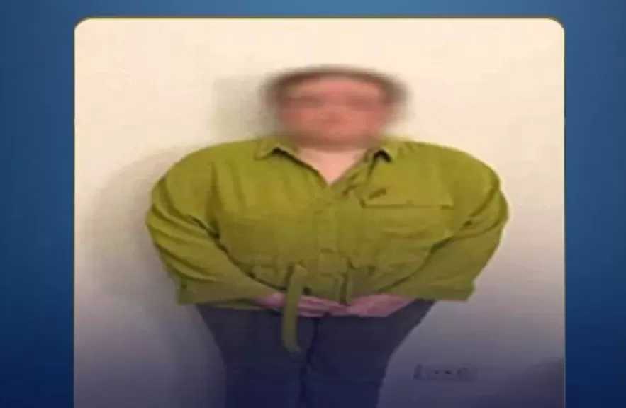 المحامية المتهمة بقتل والدتها تعيد تمثيل الواقعة بالإسكندرية