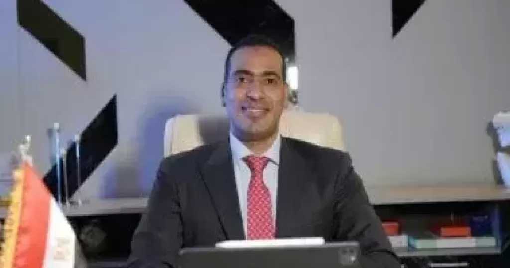وكيل اتصالات النواب مشيدًا بشفافية الدولة: القيادة السياسية تدير التحديات بحكمة