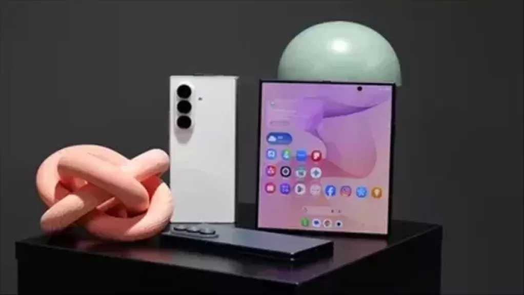 سامسونج تكشف عن Galaxy Z Fold 8 Ultra بكاميرا محسنة وبطارية أكبر