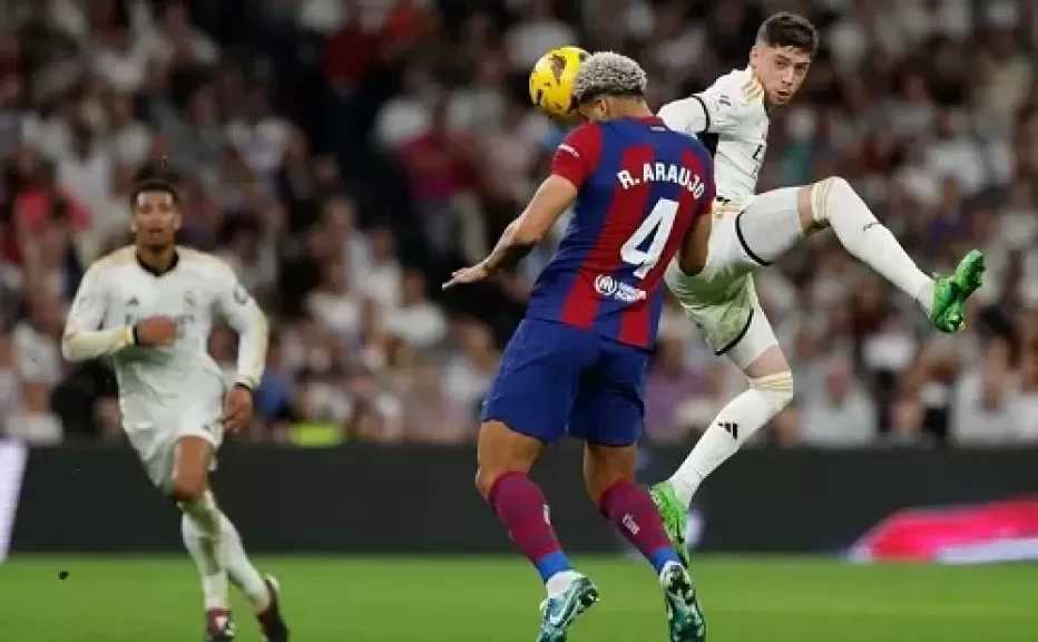 أراوخو يقترب من العودة لتدريبات برشلونة الجماعية