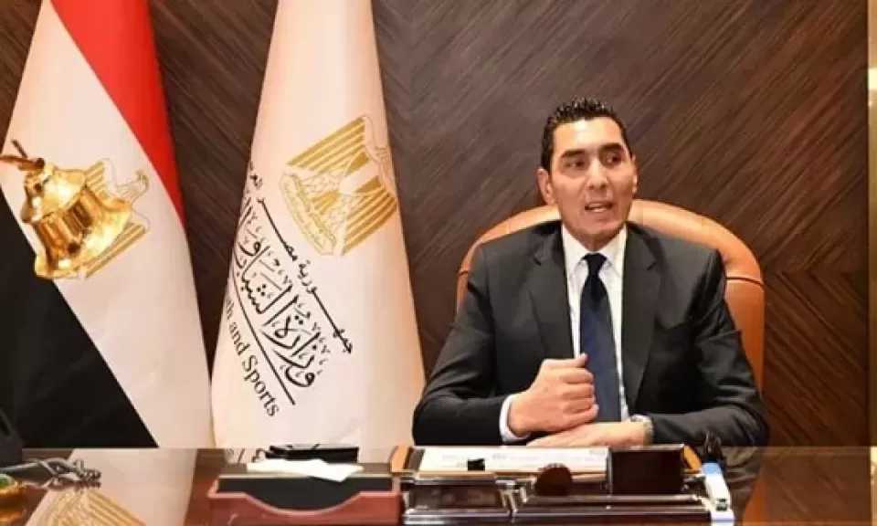 وزير الرياضة يهنئ منتخب مصر للقوس والسهم بذهبيات أفريقيا